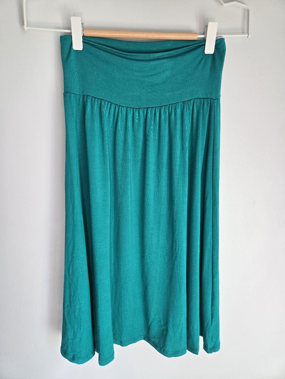 Emerald Pull-On Rayon Blend Skirt - Made In Thailand